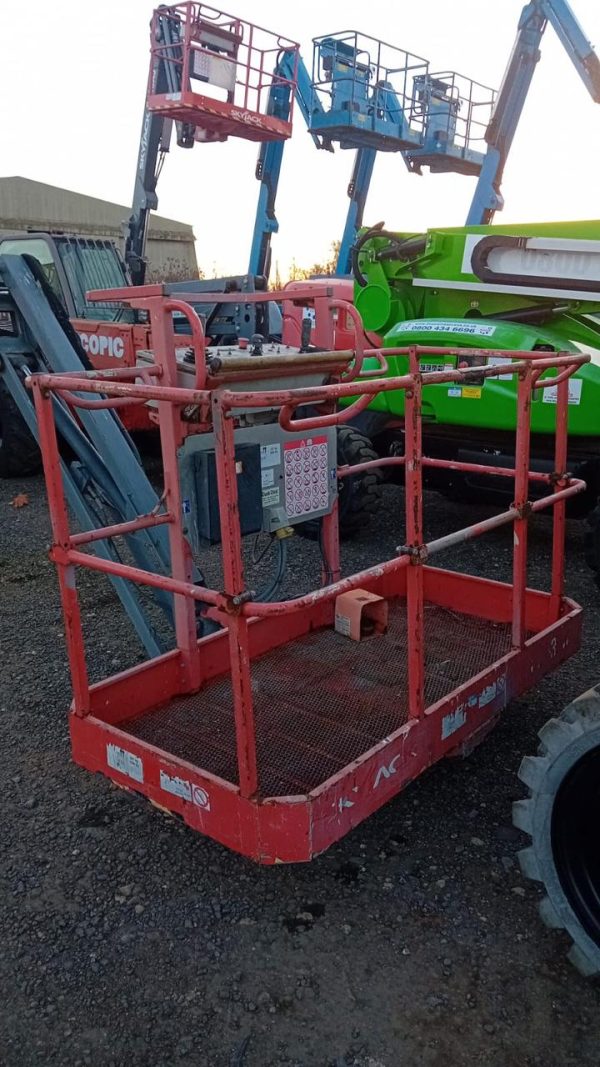 Skyjack SJ63AJ Articulated boom lift - Image 5