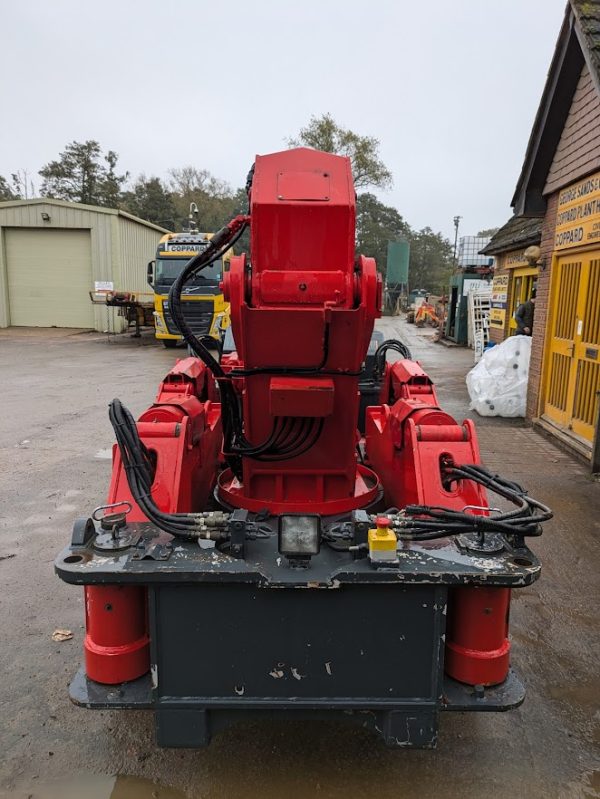 UNIC URW706 Spider crane - Image 18