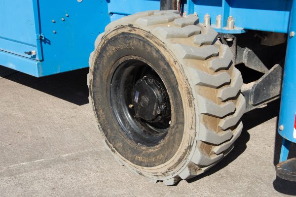 Hollandlift HL275-D25 Scissorlift - Image 8