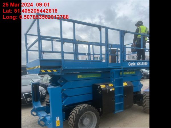 Genie GS4390 Scissorlift - Image 3