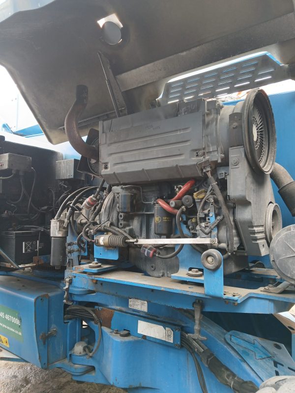 Genie Z135/70 Articulated Boom - Image 11