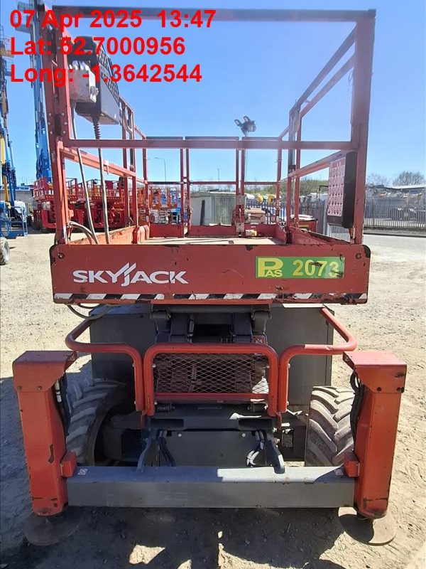 Skyjack SJ 6832 RT - Image 4