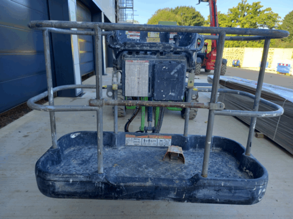 Niftylift HR17 Hybrid 4x4 Articulated boom - Image 5