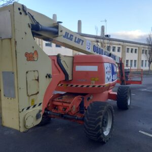 JLG 800AJ Boom Lift