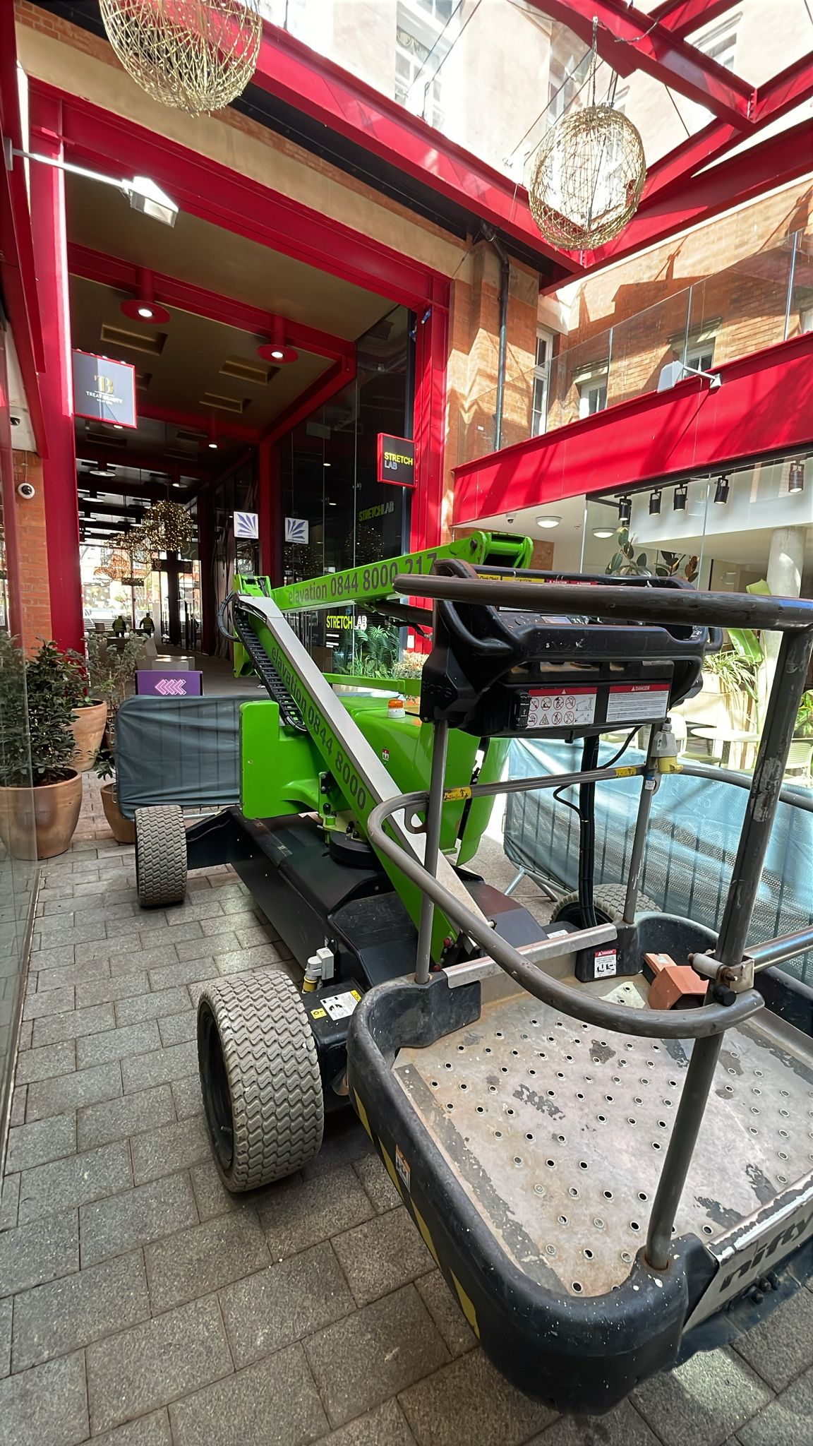 Niftylift HR12LE Articulating boom lift - Image 4