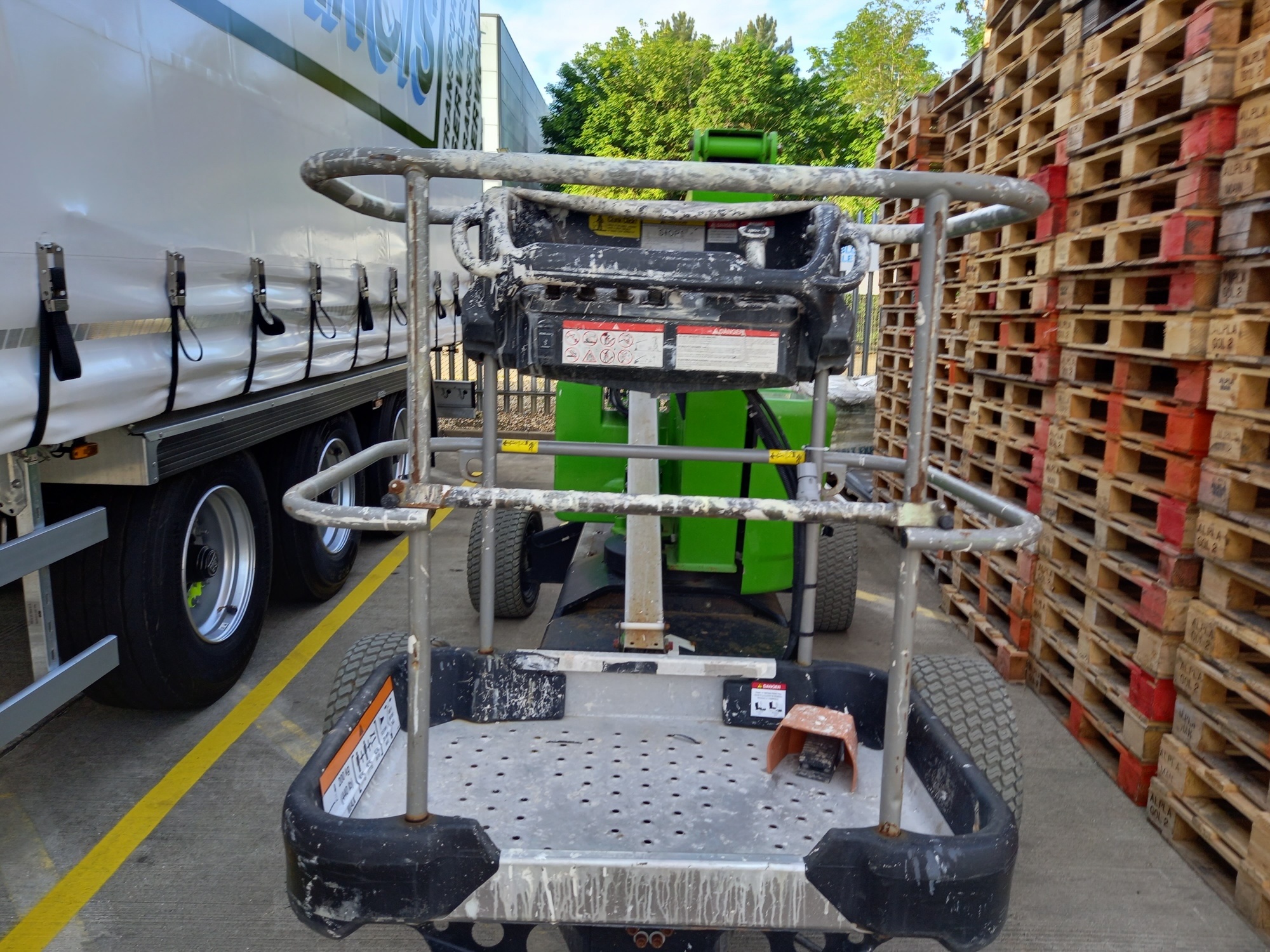 Niftylift HR12LE Articulating boom lift - Image 5
